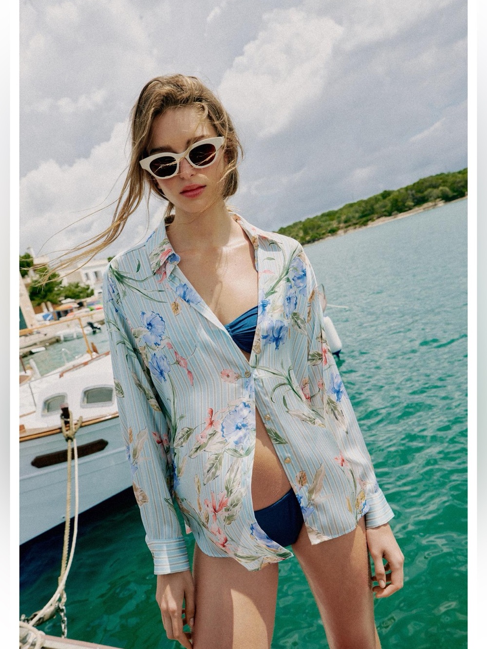 Zara FLORAL PRINT SATIN EFFECT SHIRT